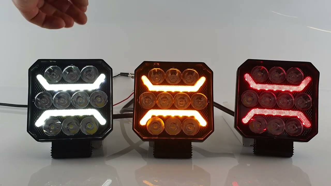 Led lampa cu halogen lumina rosu pentru camioane tractor, roll bar, ATV, jeep, utilaje agricole, 101 x 101 x 37 mm, 15W